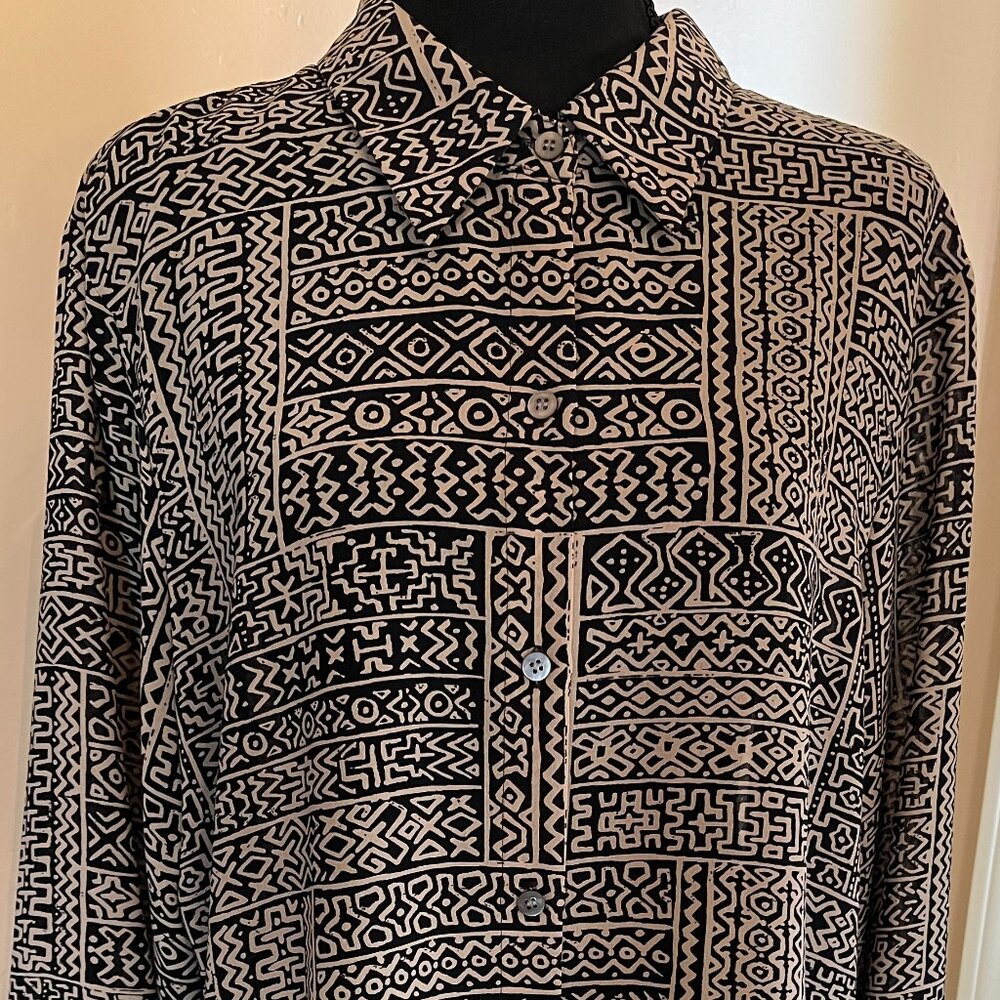 Liz Claiborne Blouse size XL - black and beige
